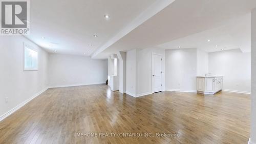 128 Alpaca Drive, Richmond Hill, ON - Indoor Photo Showing Other Room