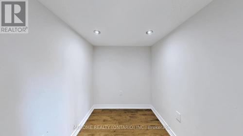 128 Alpaca Drive, Richmond Hill, ON - Indoor Photo Showing Other Room