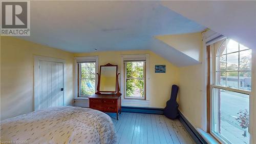 27-29 Main Street E, Markdale, ON - Indoor Photo Showing Bedroom