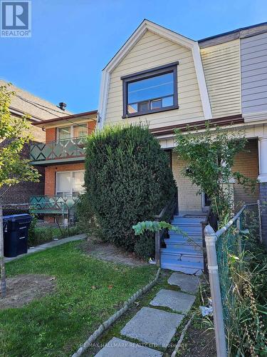 Upper - 683 Dupont Street, Toronto, ON - Outdoor