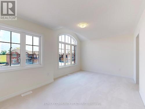 99 Golden Meadows Drive, Otonabee-South Monaghan, ON - Indoor Photo Showing Other Room