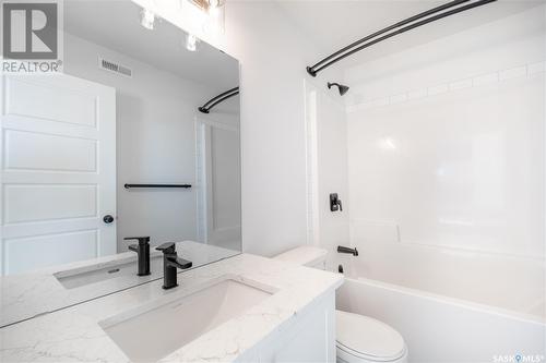 8620 Wheat Crescent, Regina, SK - Indoor Photo Showing Bathroom