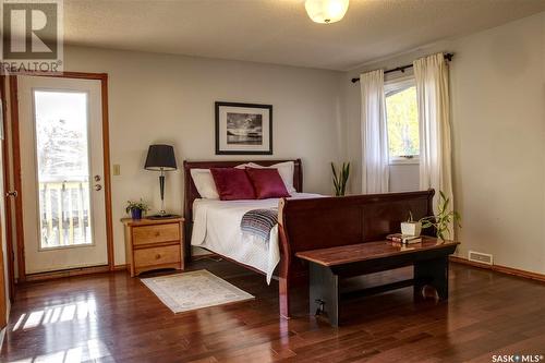 906 Nesslin Crescent, Saskatoon, SK - Indoor Photo Showing Bedroom