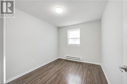 56 Hiawatha Road Unit# 11, Woodstock, ON - Indoor Photo Showing Other Room