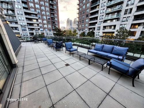 Lph 11 - 310 Red Maple Road, Richmond Hill, ON - Outdoor With Balcony