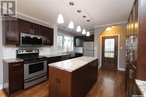 Clifford Acreage, Orkney Rm No. 244, SK - Indoor Photo Showing Kitchen With Upgraded Kitchen