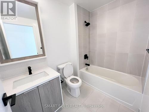 1803 - 36 Zorra Street, Toronto, ON - Indoor Photo Showing Bathroom