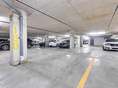 Parking - 1105-3865 Boul. De Chenonceau, Laval (Chomedey), QC - Indoor Photo Showing Garage