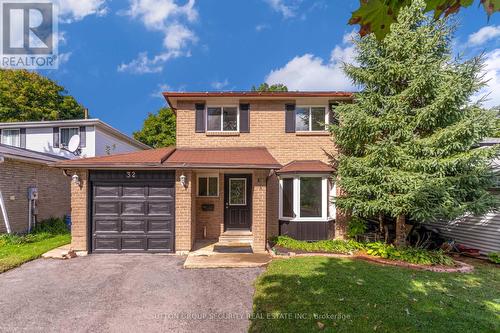 32 Wilson Court, Barrie, ON - Outdoor With Facade