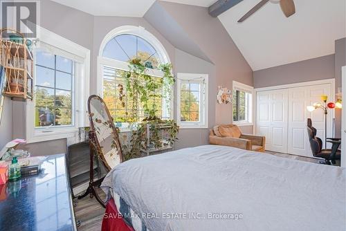 36 John Street S, Halton Hills, ON - Indoor Photo Showing Bedroom