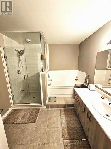 84 - 701 Homer Watson Boulevard, Kitchener, ON - Indoor Photo Showing Bathroom