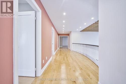 15 Jacinta Court, Richmond Hill, ON - Indoor Photo Showing Other Room