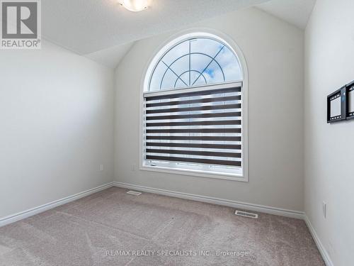 87 Dolobram Trail, Brampton, ON - Indoor Photo Showing Other Room