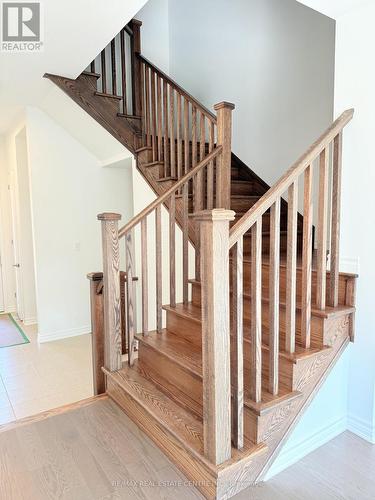 1250 Wheat Boom Drive, Oakville, ON - Indoor Photo Showing Other Room