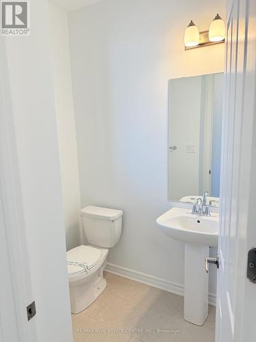 1250 Wheat Boom Drive, Oakville, ON - Indoor Photo Showing Bathroom