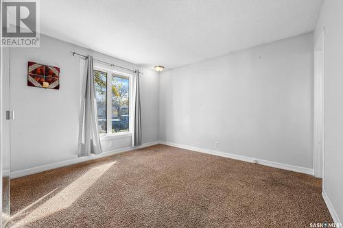 63 Noonan Road, Regina, SK - Indoor Photo Showing Other Room