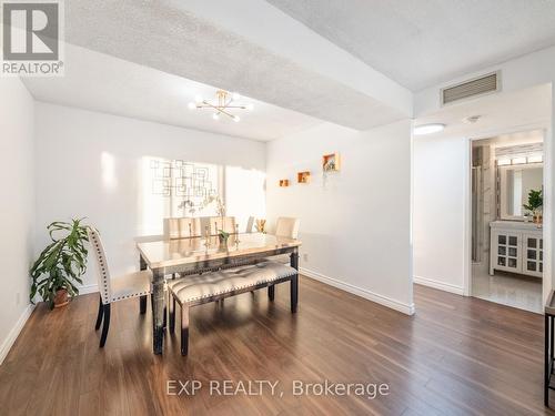 712 - 4725 Sheppard Avenue E, Toronto, ON - Indoor Photo Showing Dining Room