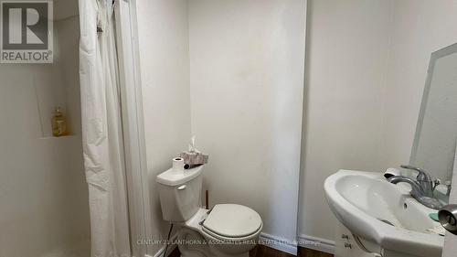 4 - 22556 Loyalist Parkway, Quinte West, ON - Indoor Photo Showing Bathroom