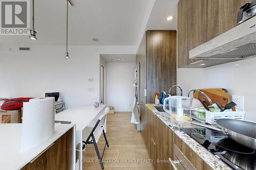 2304 - 1 Bloor Street E, Toronto, ON - Indoor Photo Showing Kitchen