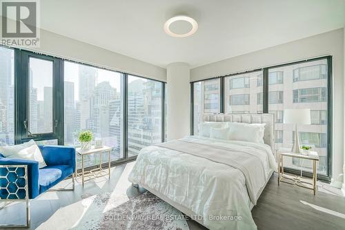 1804 - 188 Cumberland Street, Toronto, ON - Indoor Photo Showing Bedroom