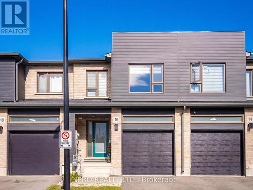 16 Roper Place, Kitchener, ON - Outdoor With Facade