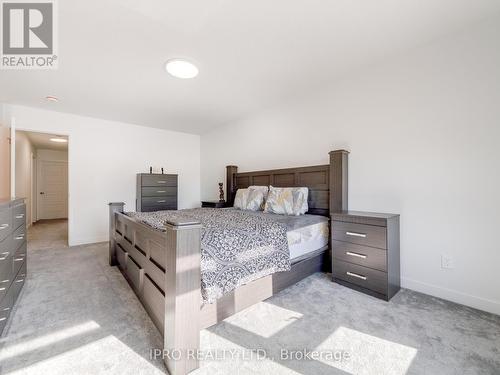 16 Roper Place, Kitchener, ON - Indoor Photo Showing Bedroom