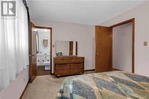 424 Mercier Avenue W, Stormont, Dundas And Glengarry, ON - Indoor Photo Showing Bedroom