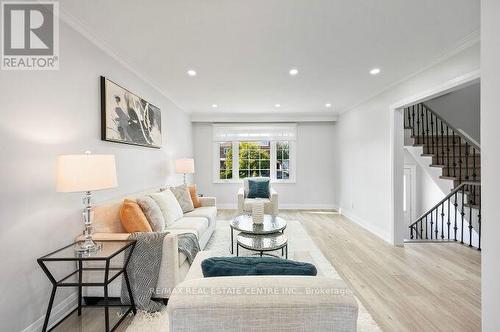 107 Lomar Drive, Toronto, ON - Indoor Photo Showing Living Room