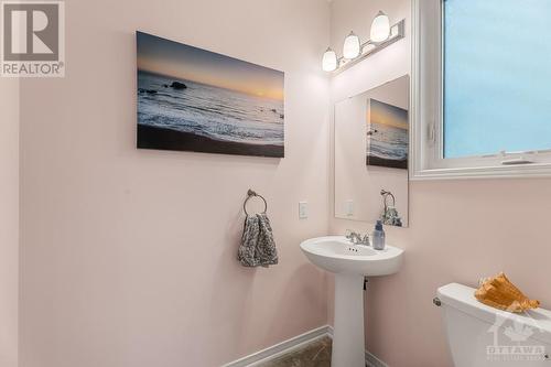 545 Tulip Tree Way, Ottawa, ON - Indoor Photo Showing Bathroom