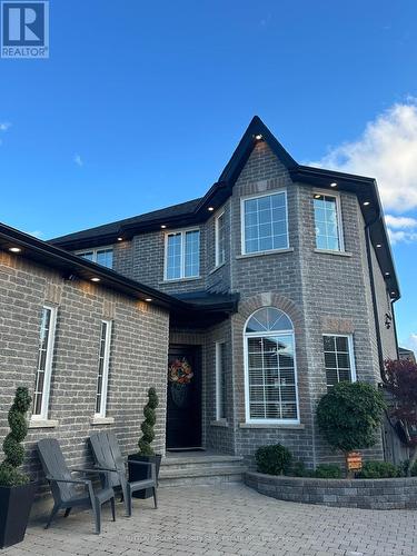 2132 Osbond Road, Innisfil, ON - Outdoor With Facade