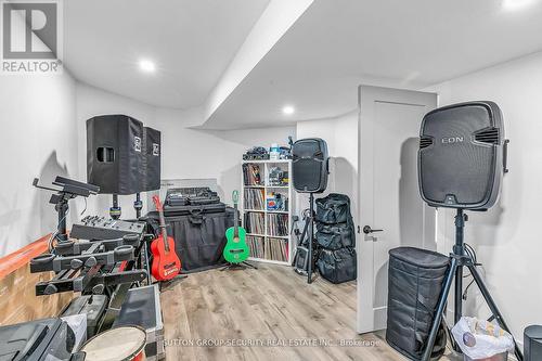 2132 Osbond Road, Innisfil, ON - Indoor