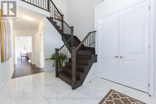 27 Goodview Drive, Brampton, ON - Indoor Photo Showing Other Room