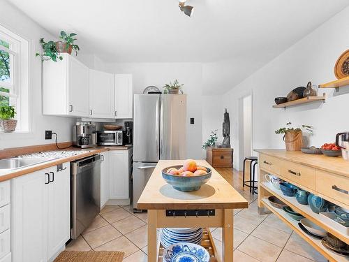 Kitchen - 847  - 849 Av. Madeleine-De Verchères, Québec (La Cité-Limoilou), QC - Indoor Photo Showing Kitchen