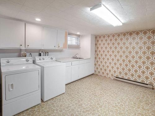 Laundry room - 6549 Rue Lescarbot, Montréal (Mercier/Hochelaga-Maisonneuve), QC - Indoor Photo Showing Laundry Room