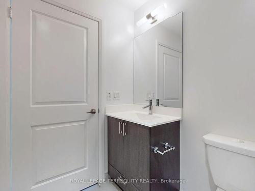 611-50 Ann O'Reilly Rd, Toronto, ON - Indoor Photo Showing Bathroom