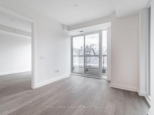 202-285 Avenue Rd, Toronto, ON - Indoor Photo Showing Other Room