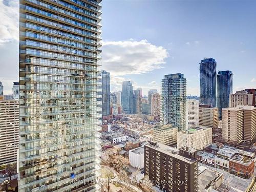 2603-35 Hayden St, Toronto, ON - Outdoor With Facade