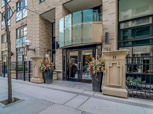 2603-35 Hayden St, Toronto, ON - Outdoor With Facade