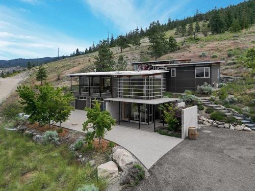 1430 Hillside Avenue, Penticton, BC - Outdoor