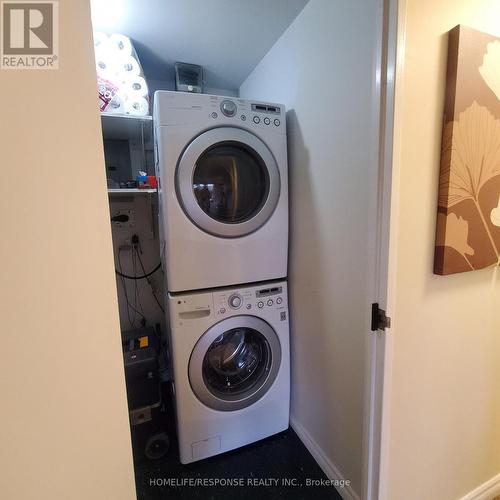 507 - 860 Commissioners Road E, London, ON - Indoor Photo Showing Laundry Room