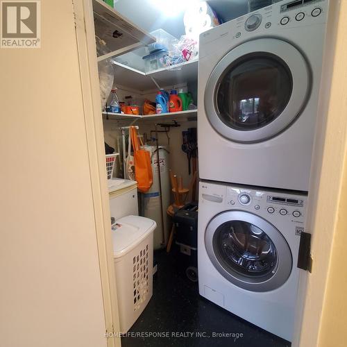 507 - 860 Commissioners Road E, London, ON - Indoor Photo Showing Laundry Room