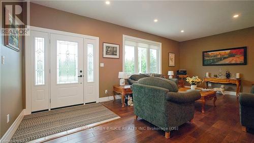 350297 Concession A, Meaford, ON - Indoor