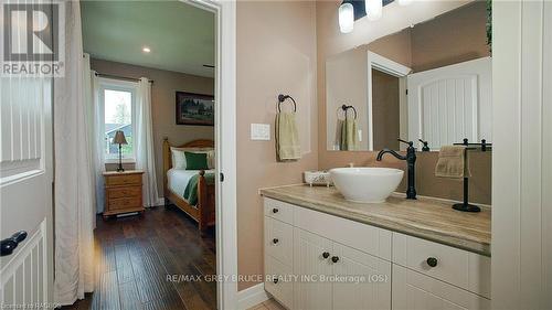 350297 Concession A, Meaford, ON - Indoor Photo Showing Bathroom