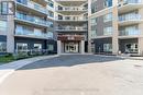 812 - 58 Lakeside Terrace, Barrie, ON  - Outdoor With Balcony With Facade 