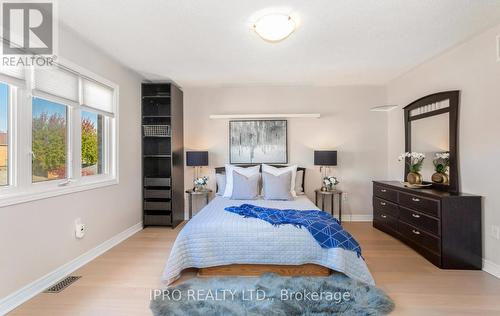 3027 Richview Boulevard, Oakville, ON - Indoor Photo Showing Bedroom