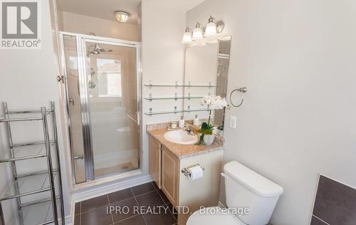 3027 Richview Boulevard, Oakville, ON - Indoor Photo Showing Bathroom