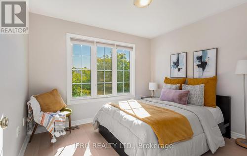 3027 Richview Boulevard, Oakville, ON - Indoor Photo Showing Bedroom