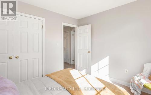 3027 Richview Boulevard, Oakville, ON - Indoor Photo Showing Bedroom