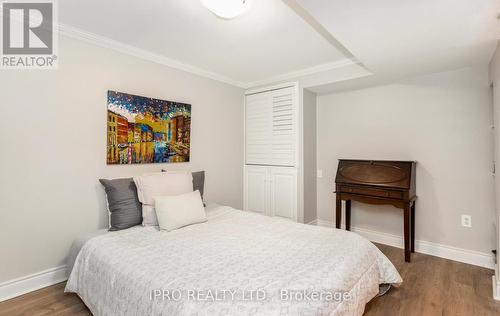 3027 Richview Boulevard, Oakville, ON - Indoor Photo Showing Bedroom