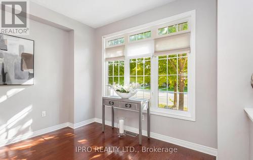 3027 Richview Boulevard, Oakville, ON - Indoor Photo Showing Other Room